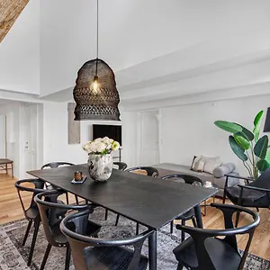  Apartment Sanders Regent - Smart Two-bedroom Near Square Denmark